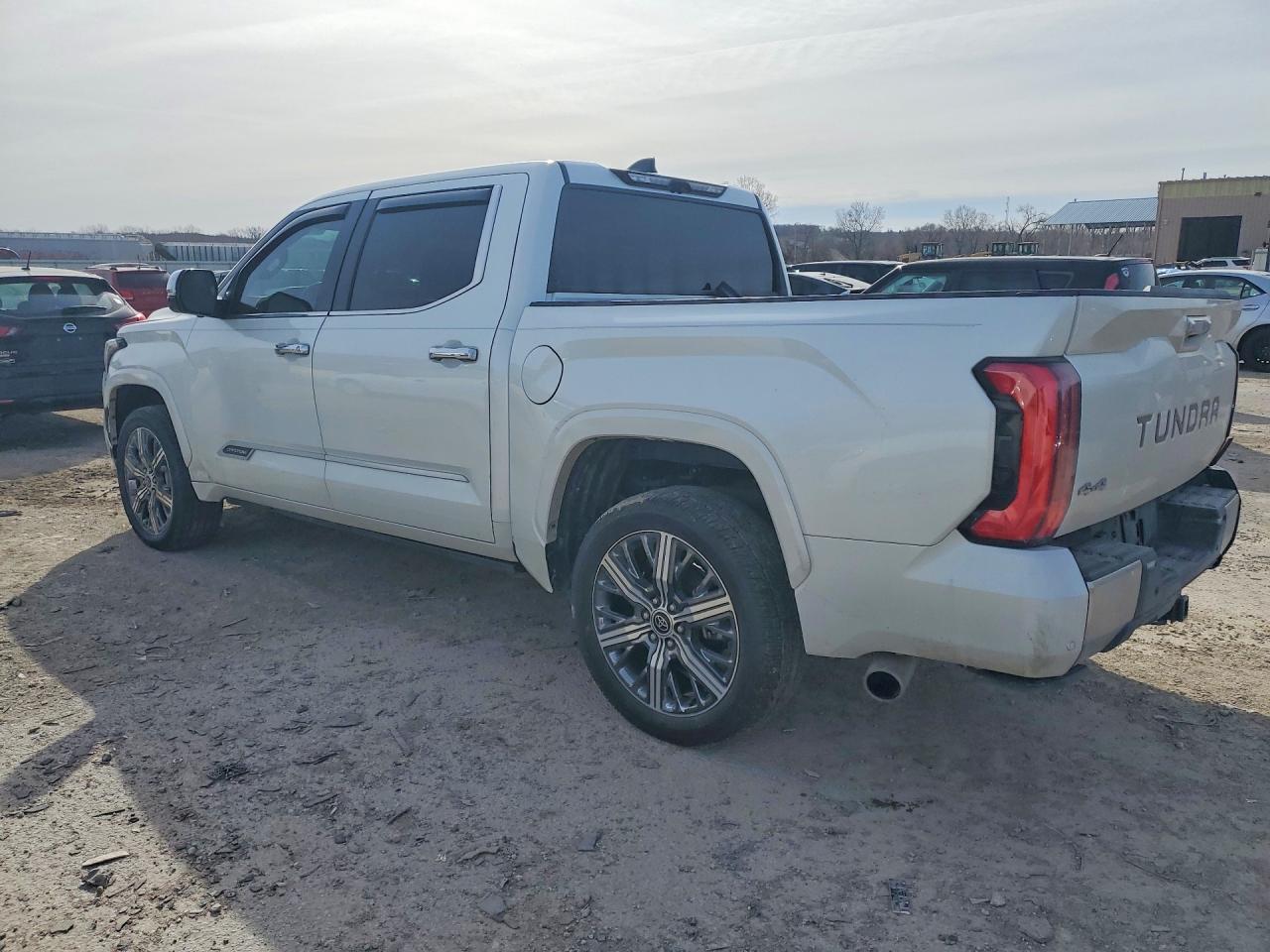 2022 Toyota Tundra Capstone Hv - Image 2