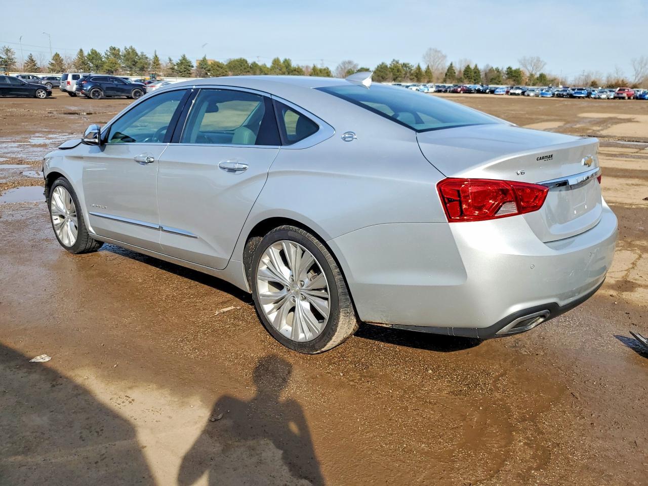 2017 Chevrolet Impala Premier - Фото 2