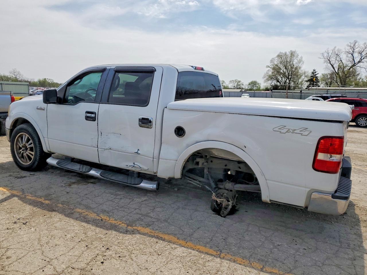 2005 Ford F150 Supercrew - Image 2