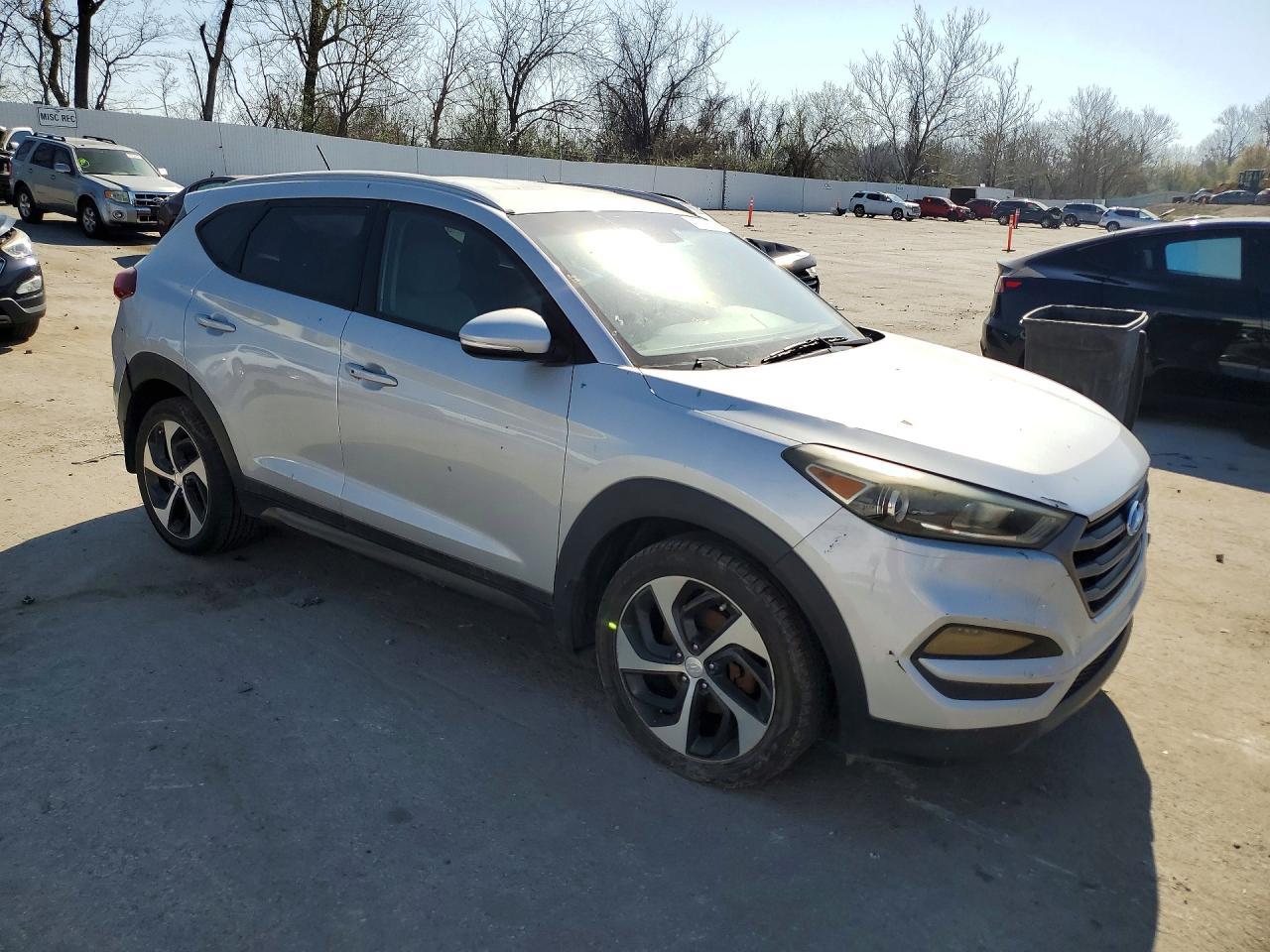 2016 Hyundai Tucson - Фото 4