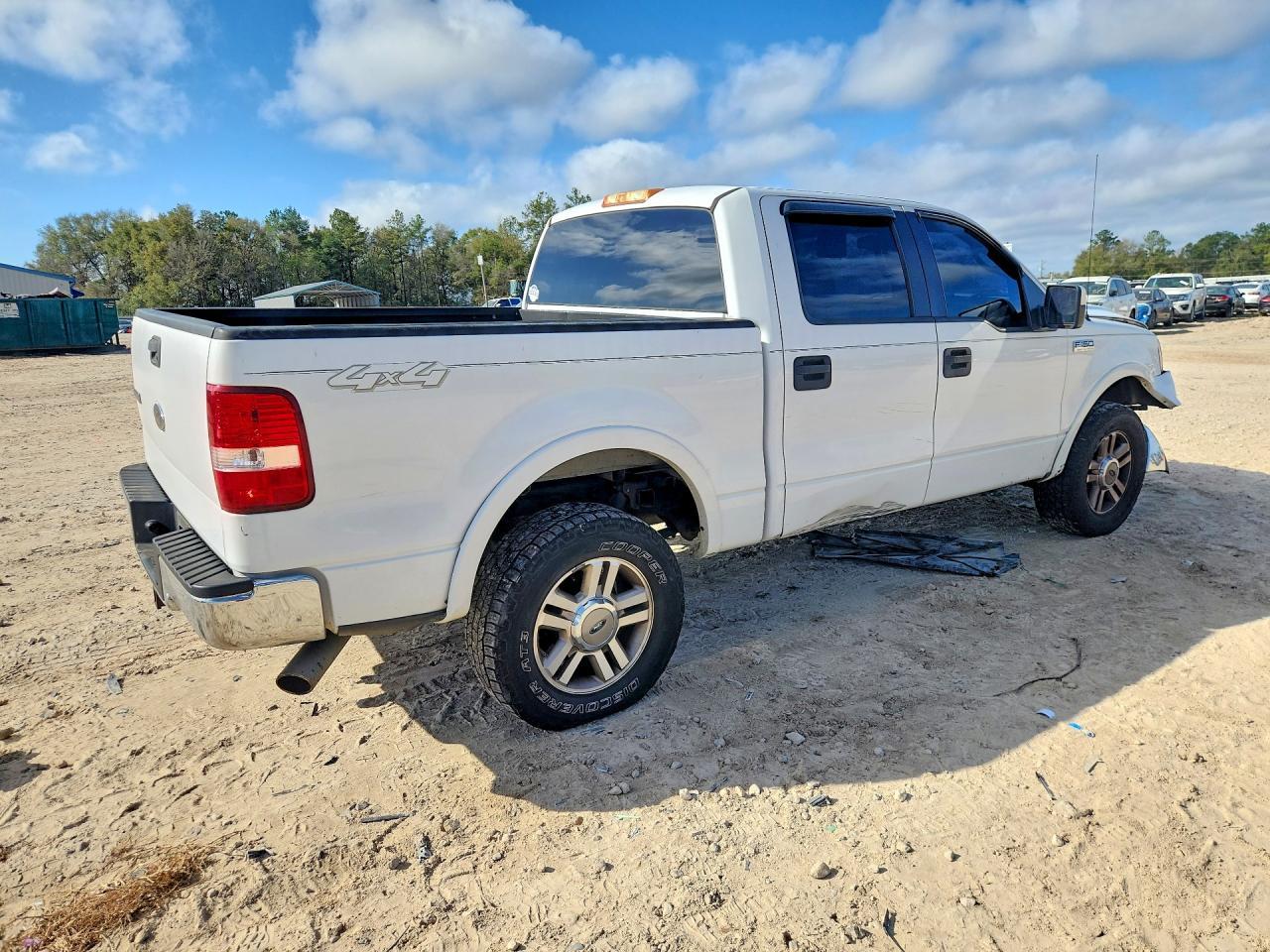 2005 Ford F150 Supercrew - Image 3