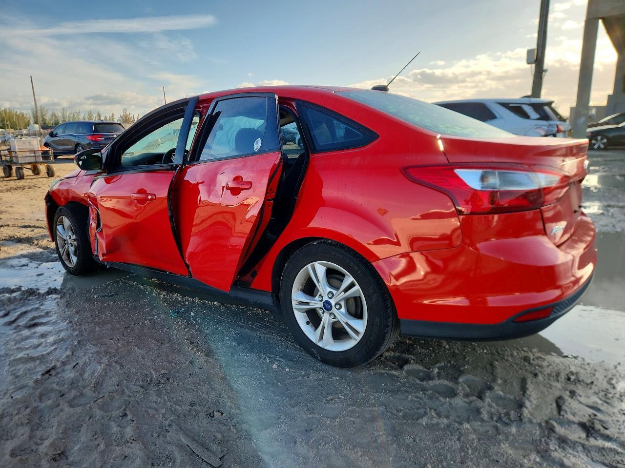 2014 Ford Focus Se - Фото 2