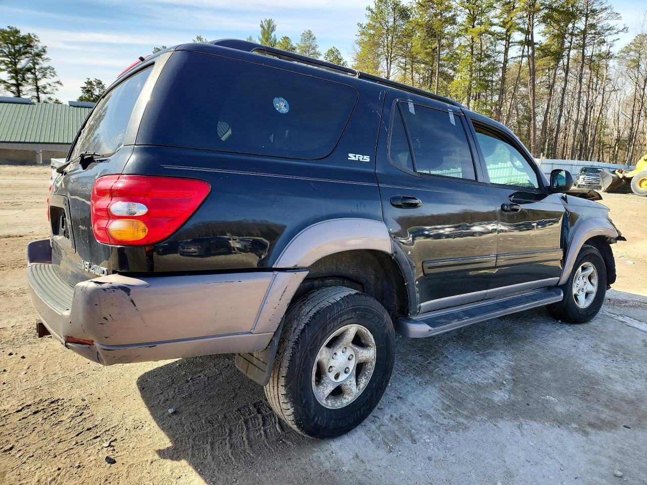 2002 Toyota Sequoia Sr5 - Image 3