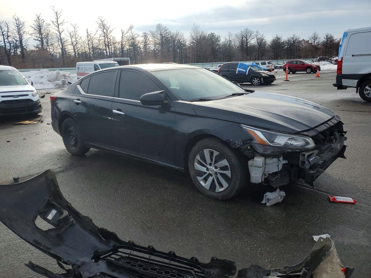 2019 Nissan Altima 2.5 S - Фото 4