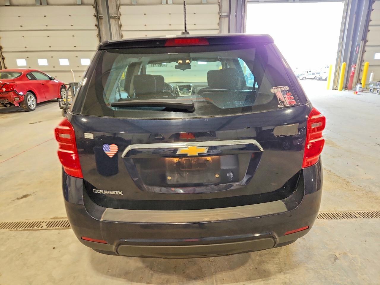 2017 Chevrolet Equinox Ls - Image 6