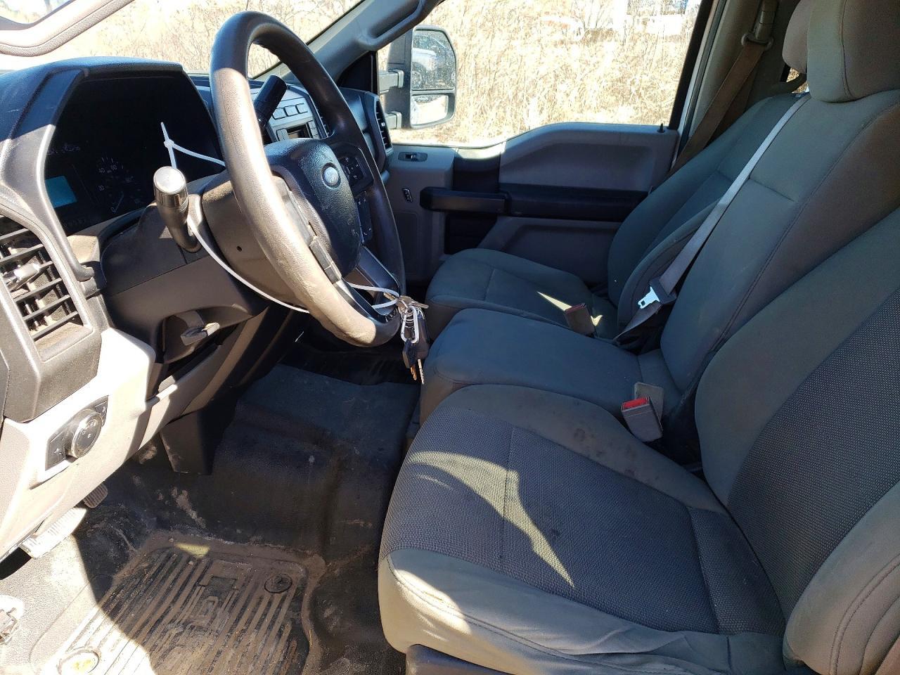 2018 Ford F350 Super Duty - Image 7