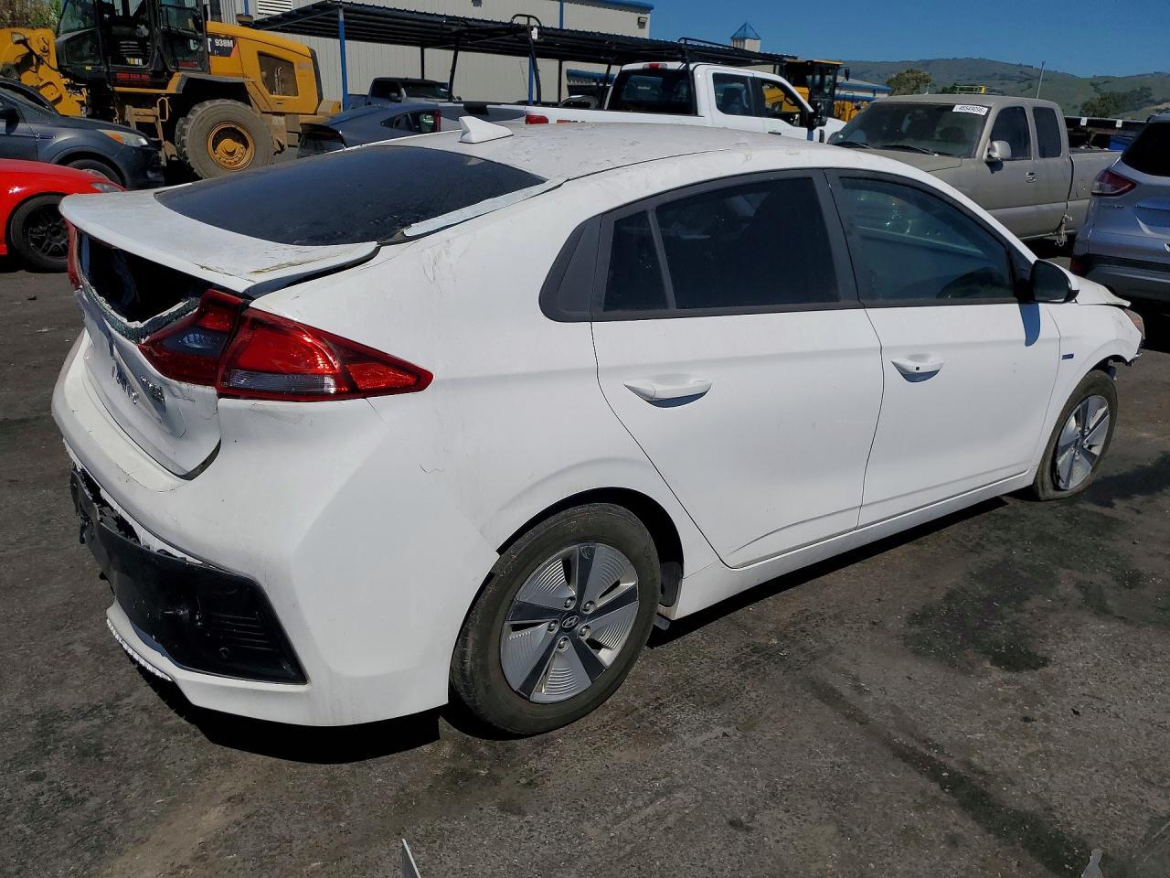 2017 Hyundai Ioniq Hybrid Blue - Фото 3