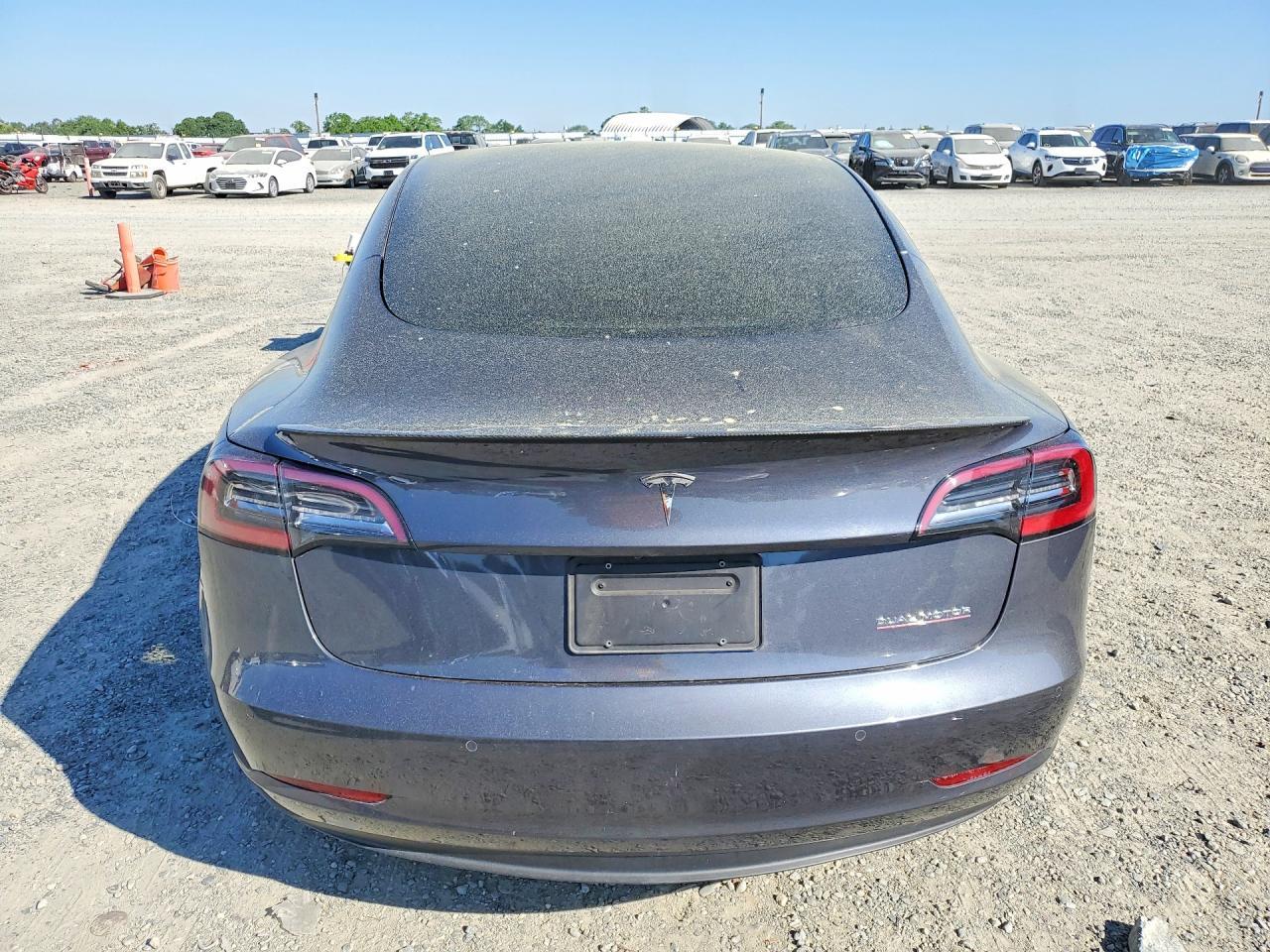 2021 Tesla Model 3 - Фото 6