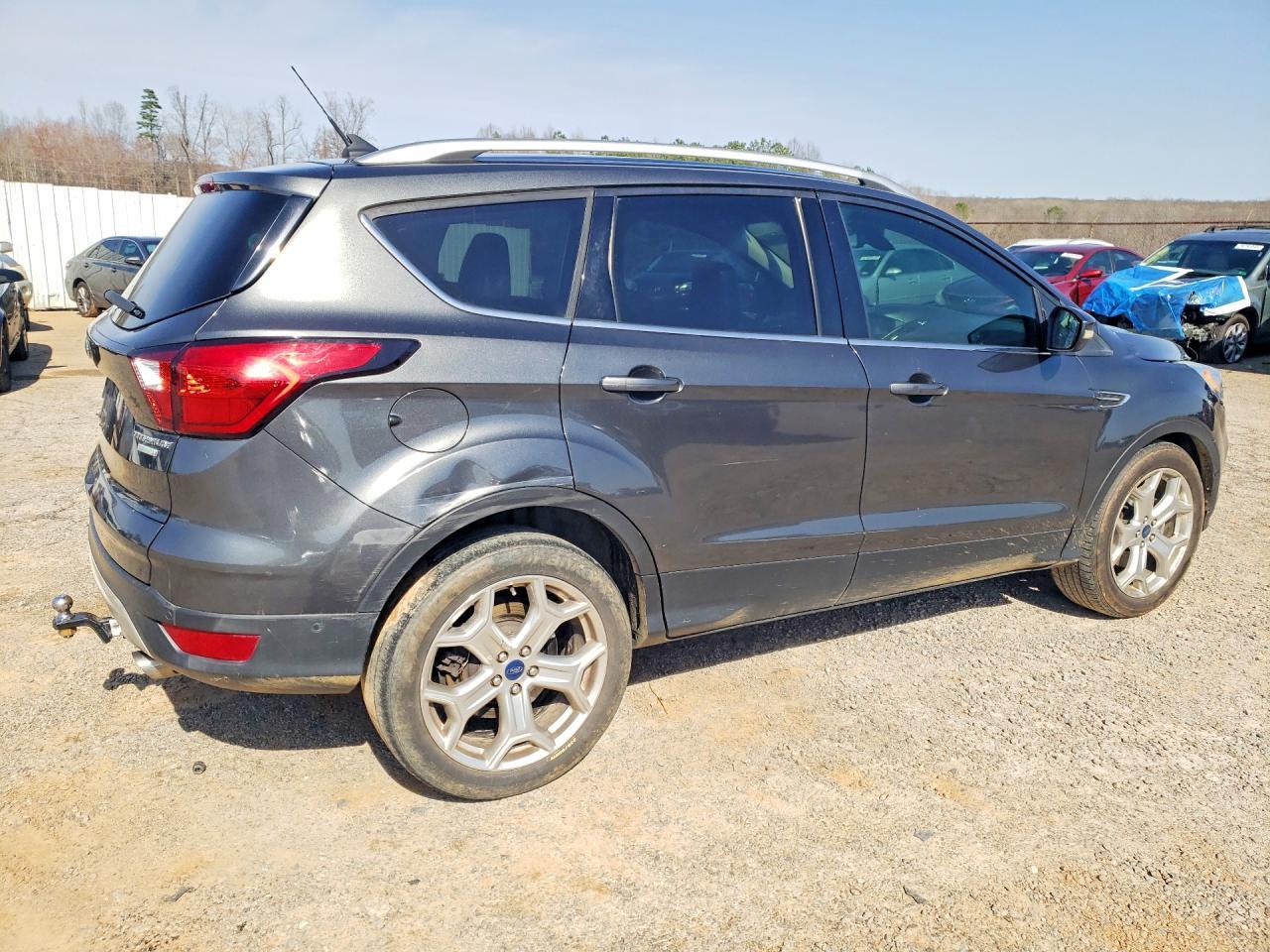 2019 Ford Escape Titanium - Фото 3