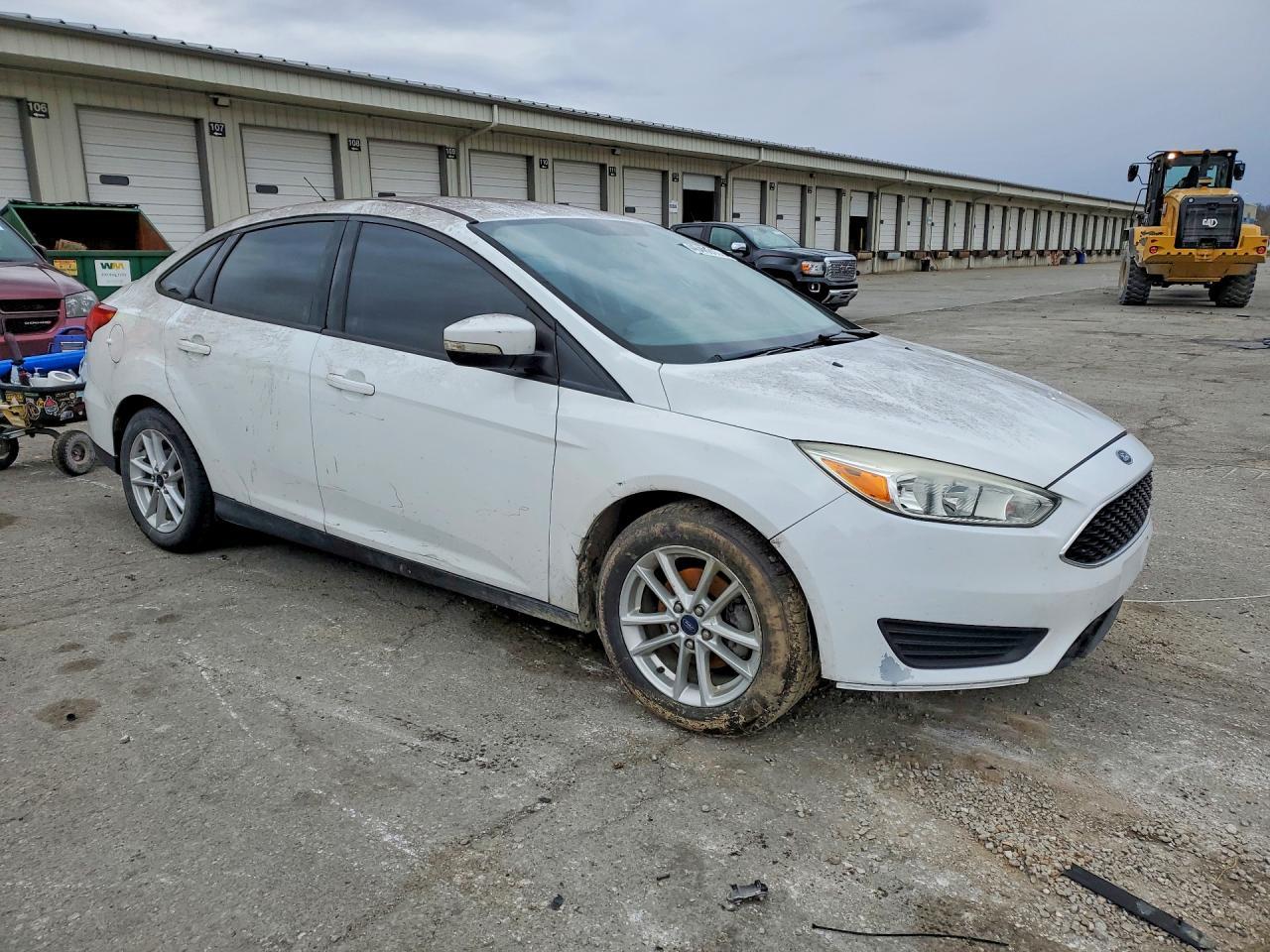 2016 Ford Focus Se - Фото 4