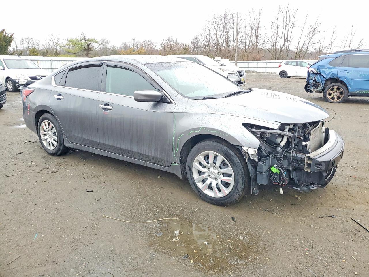 2014 Nissan Altima 2.5 S - Image 4