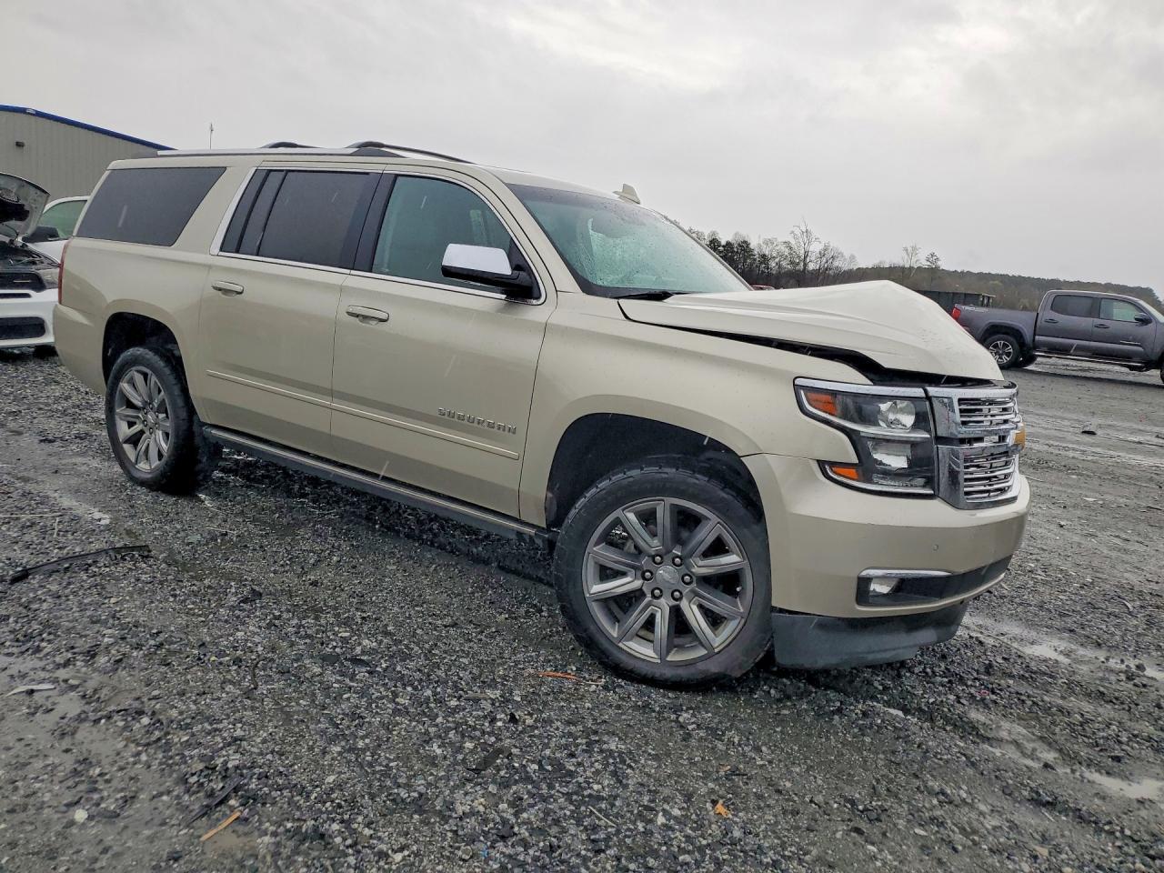 2017 Chevrolet Suburban K1500 Premier - Фото 4