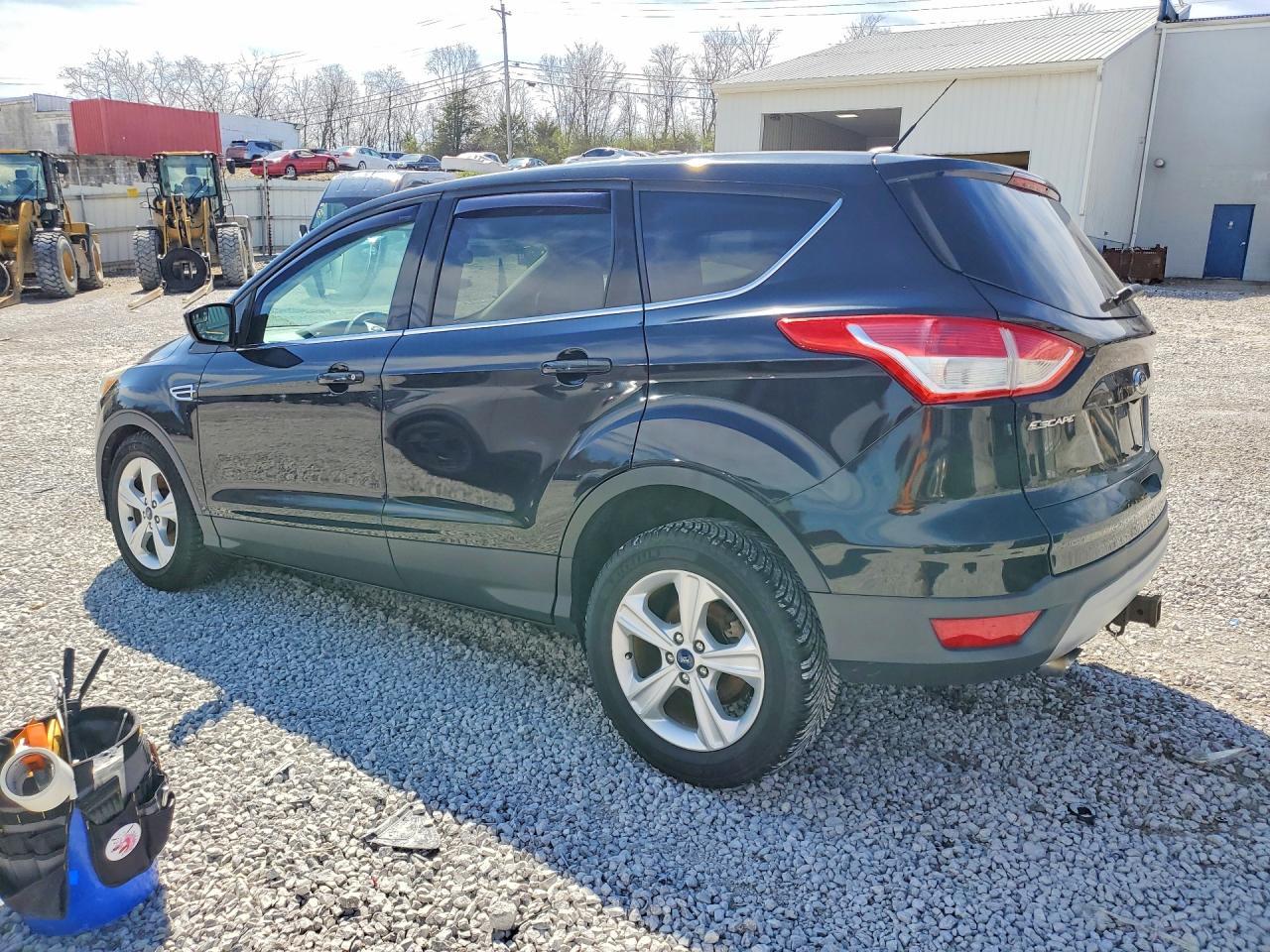 2014 Ford Escape Se - Image 2