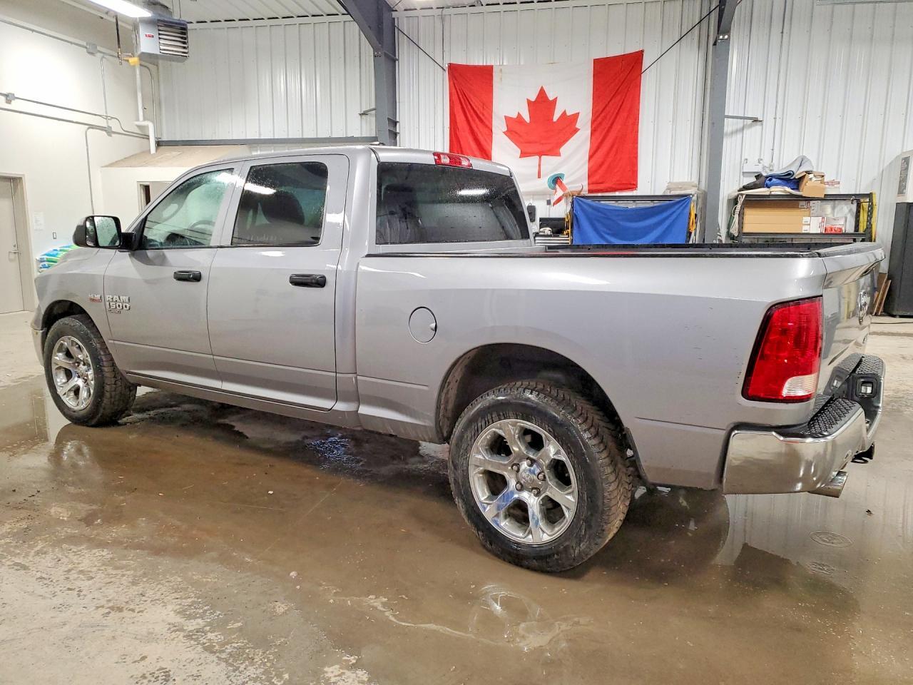 2022 Ram 1500 Classic Slt - Фото 2