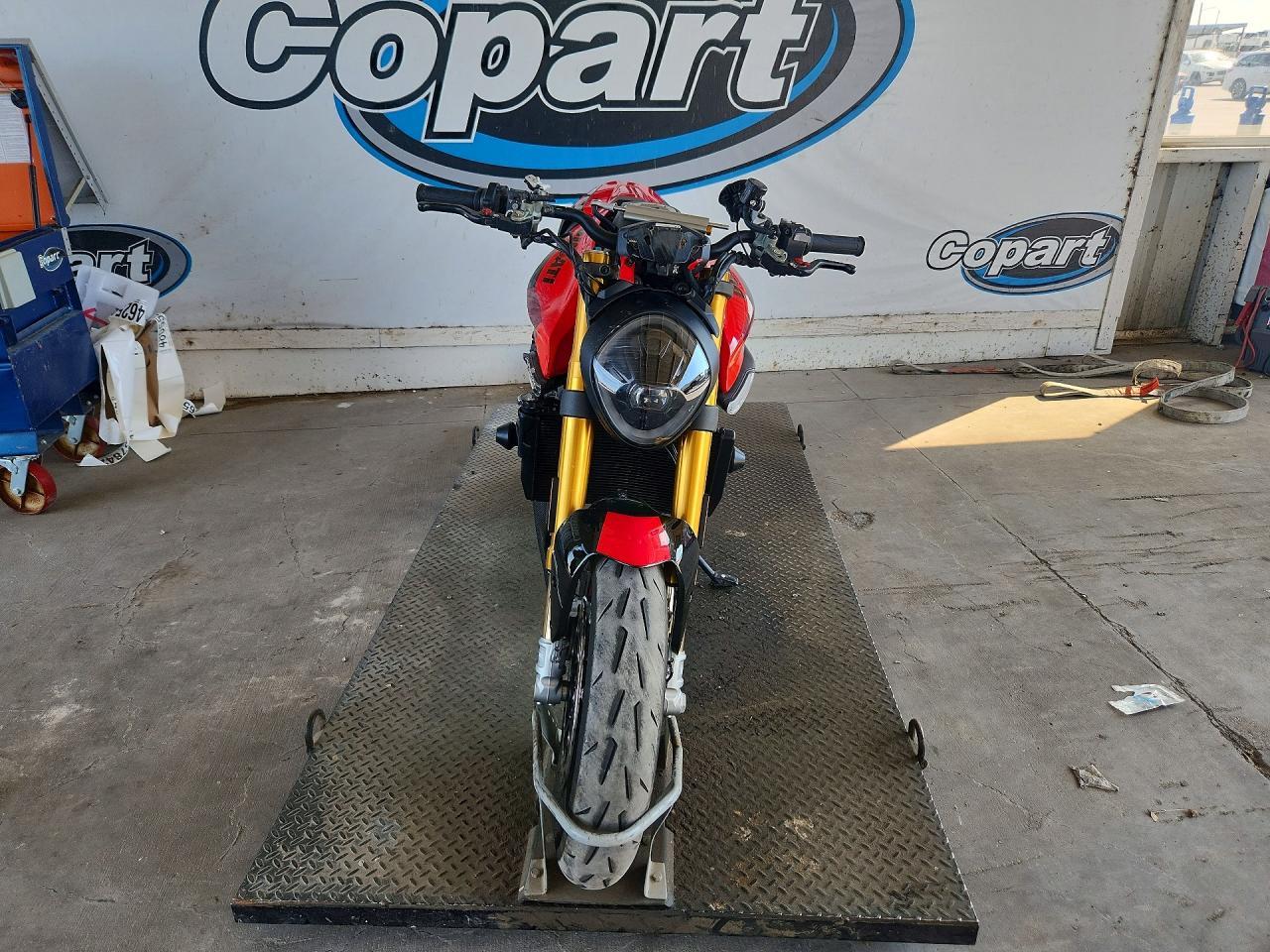 2023 Ducati Monster - Фото 2
