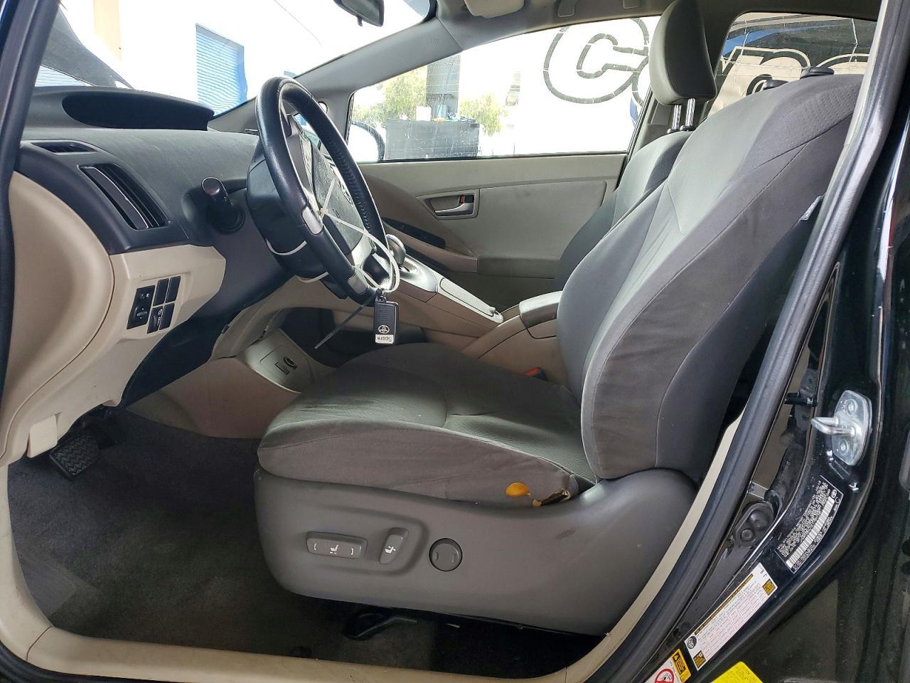 2014 Toyota Prius Four - Фото 7