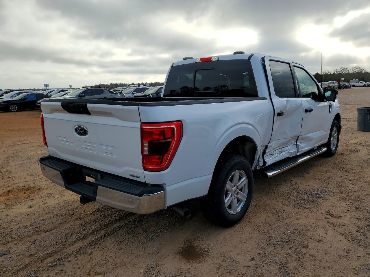2023 Ford F150 Supercrew - Image 3