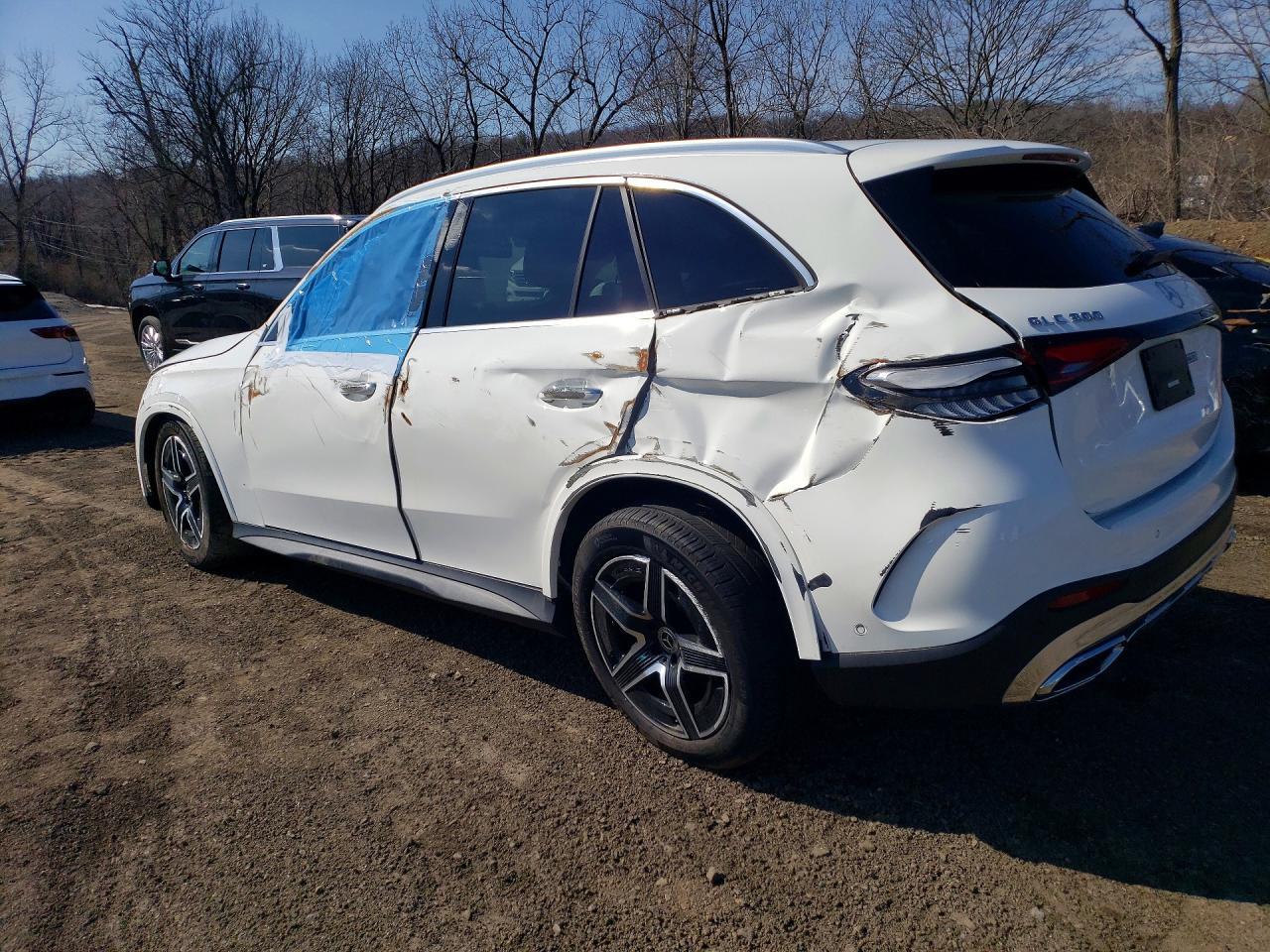 2025 Mercedes Benz Glc 300 4Matic - Фото 2
