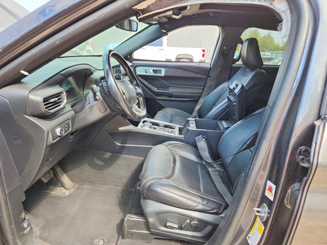 2020 Ford Explorer St - Image 7
