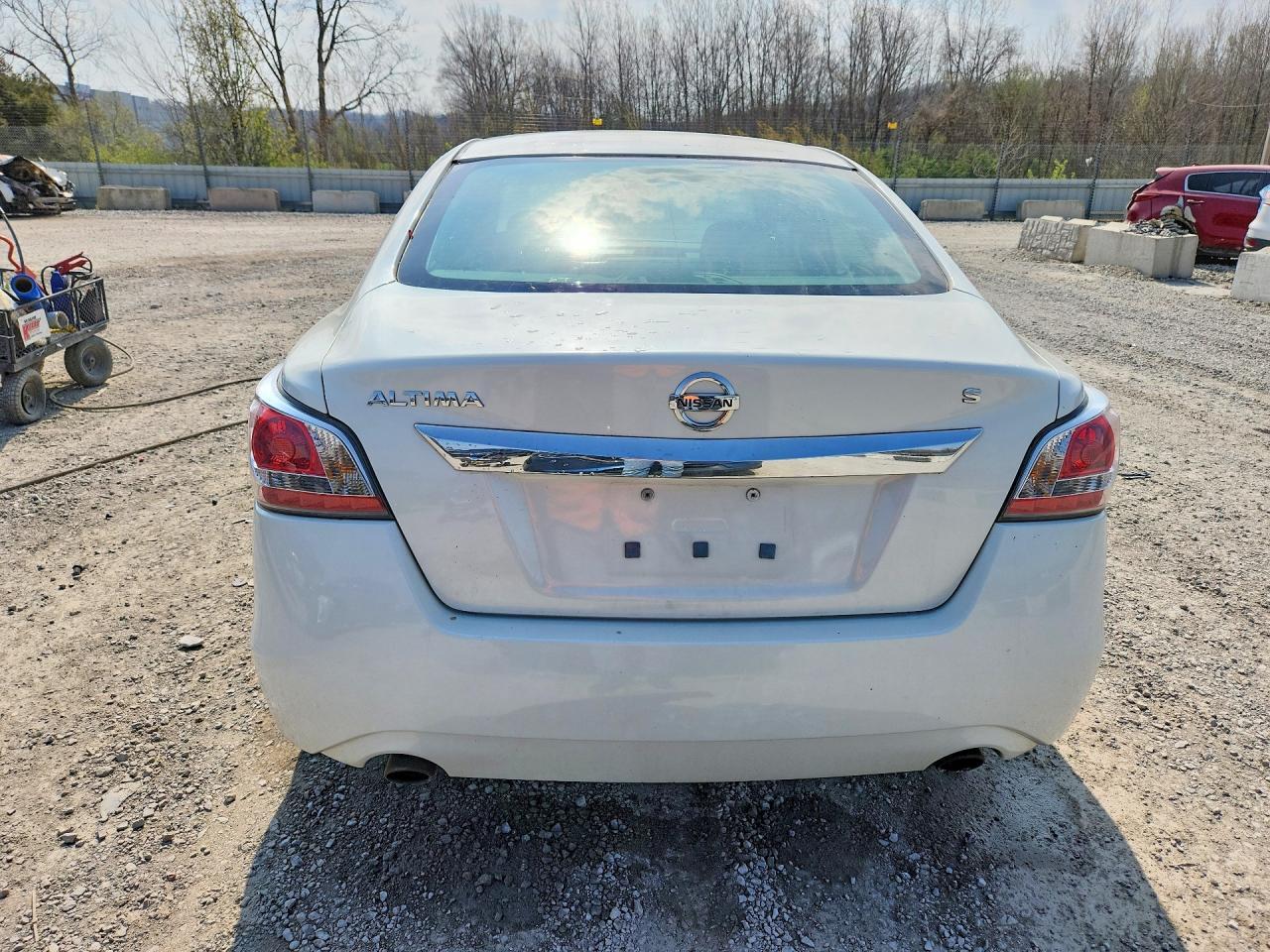 2014 Nissan Altima 2.5 S - Фото 6