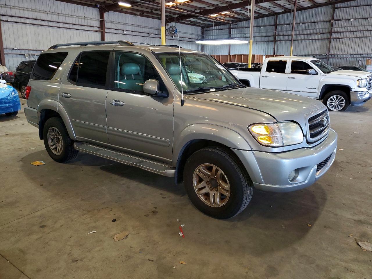 2003 Toyota Sequoia Sr5 - Image 4