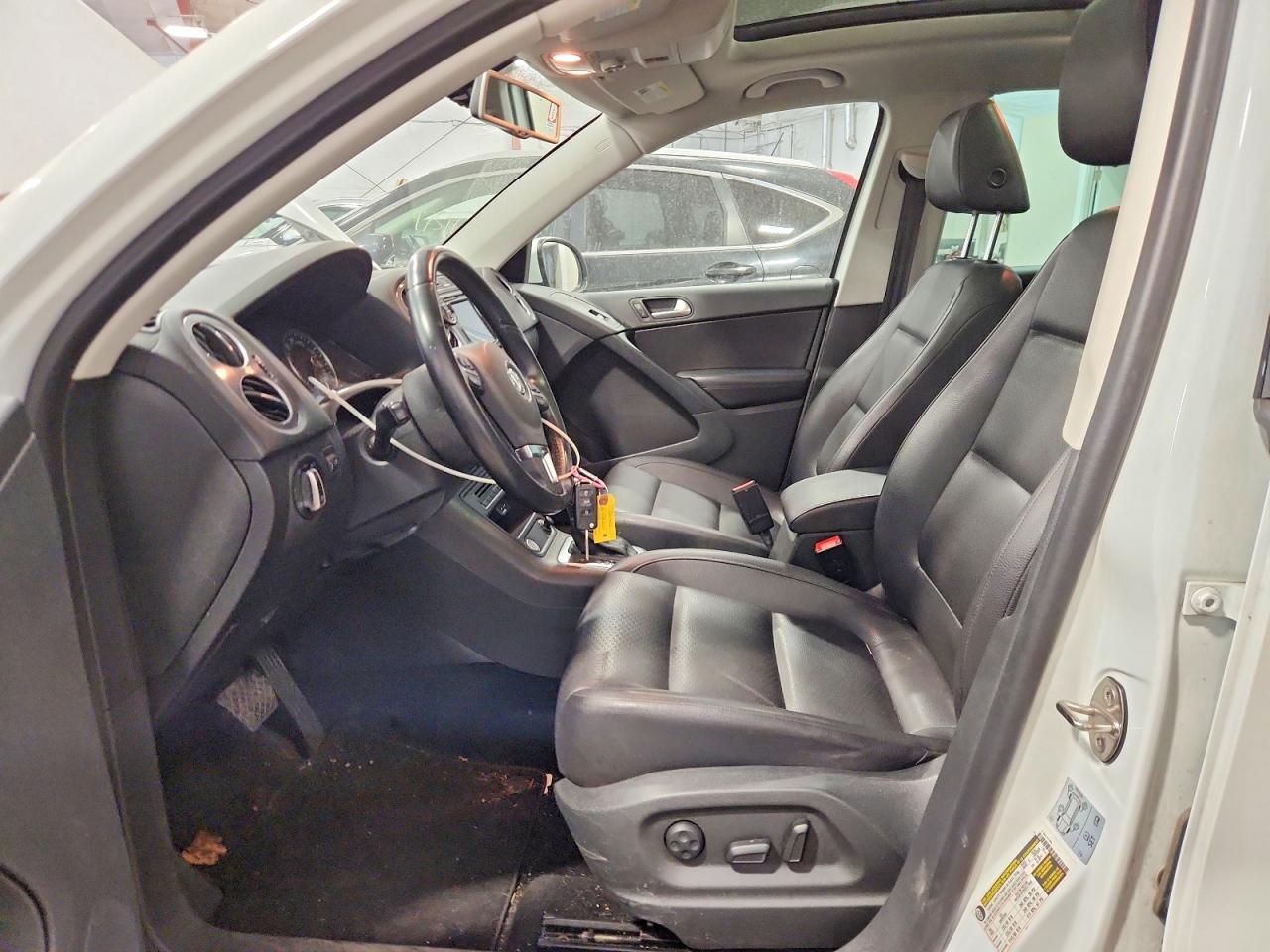 2016 Volkswagen Tiguan S - Фото 7
