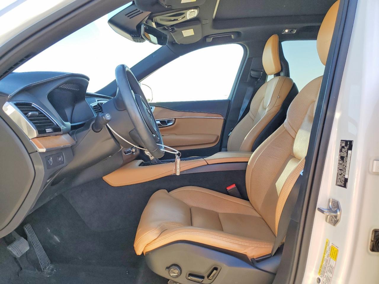 2017 Volvo Xc90 T6 - Image 7