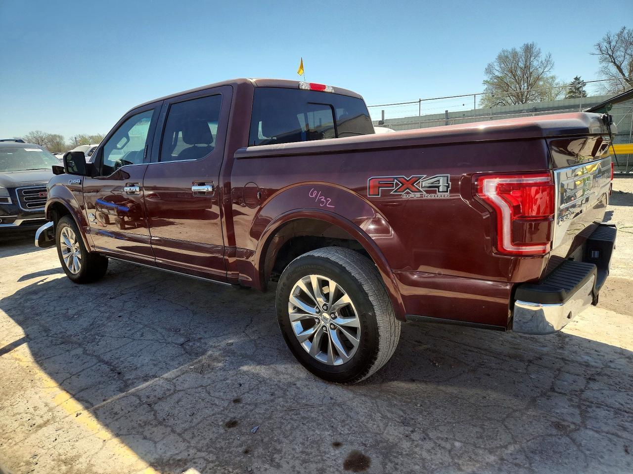 2016 Ford F150 Supercrew - Фото 2