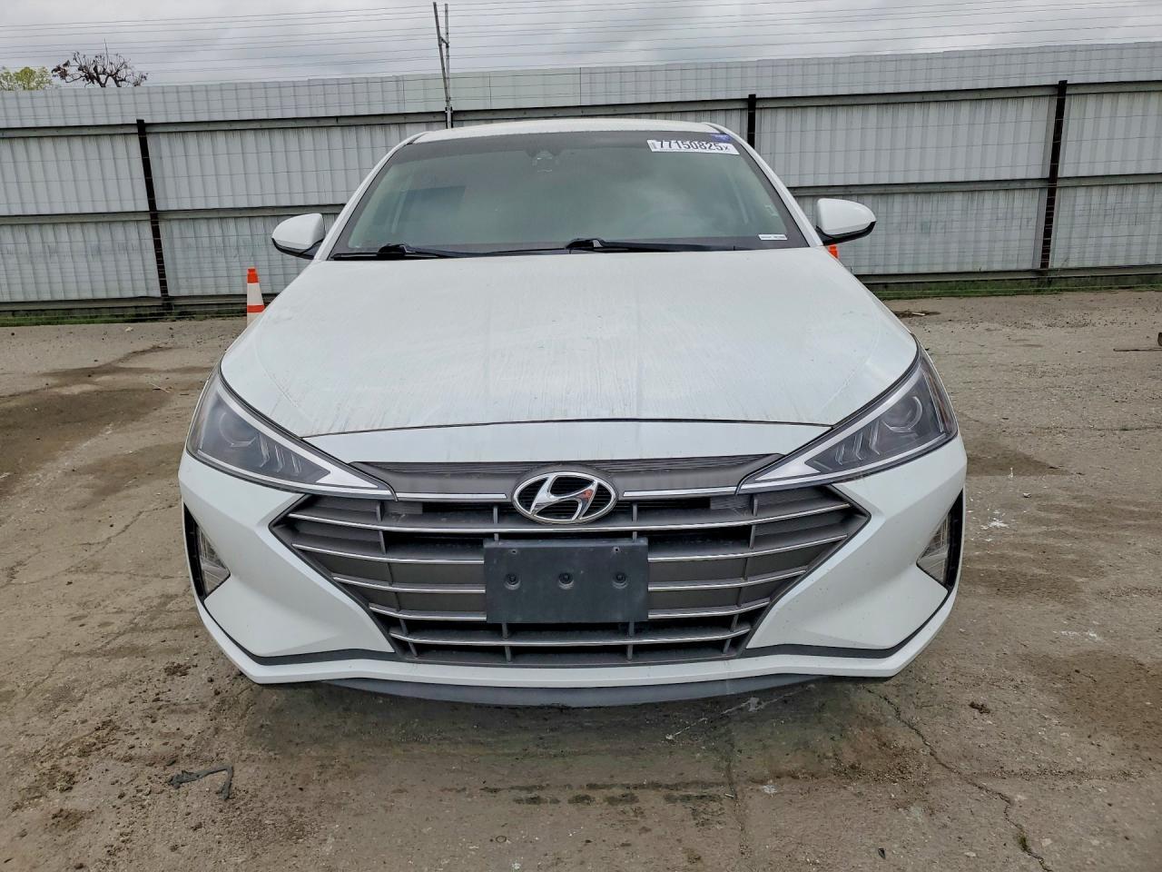 2019 Hyundai Elantra Sel - Image 5