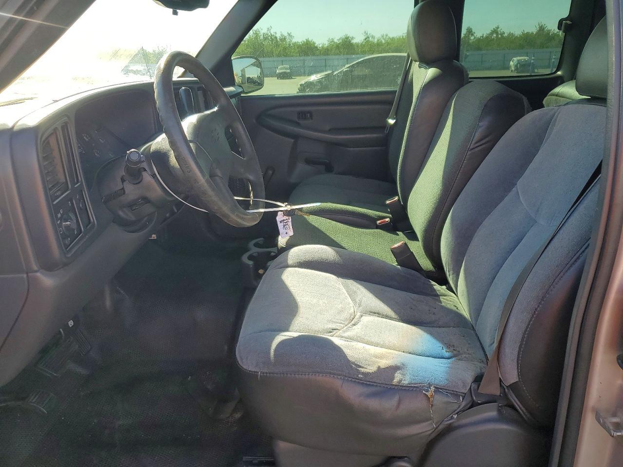 2005 Chevrolet Silverado C1500 - Фото 7