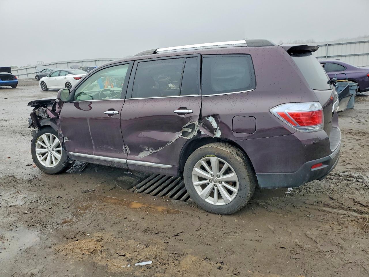 2013 Toyota Highlander Hybrid Limited - Фото 2