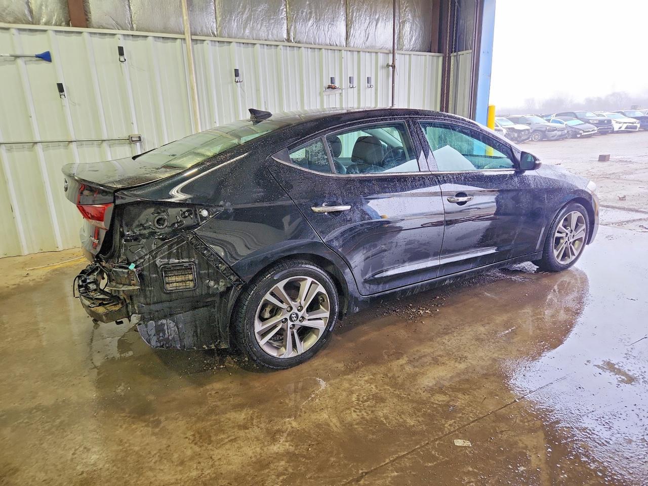 2017 Hyundai Elantra Limited - Image 3