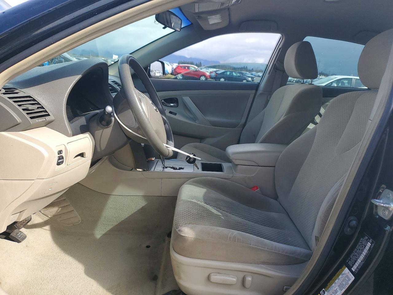 2007 Toyota Camry Le - Image 7