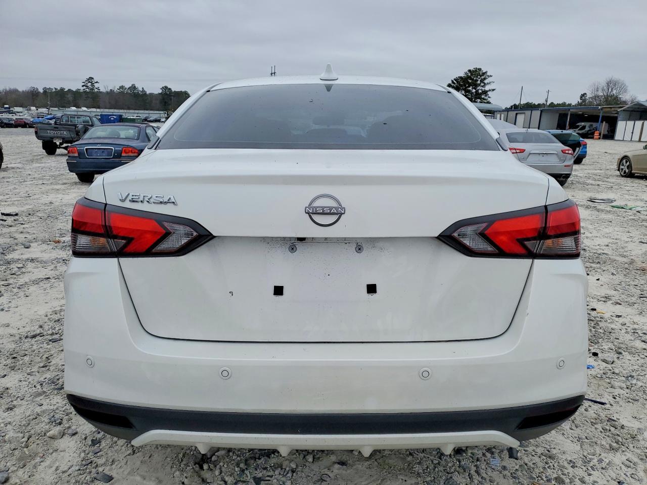 2025 Nissan Versa Sv - Фото 6