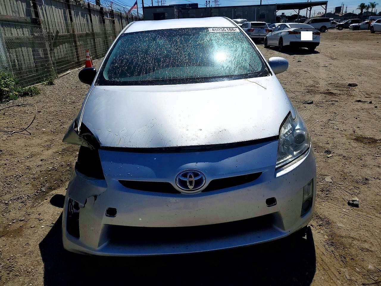 2014 Toyota Prius Two - Фото 5