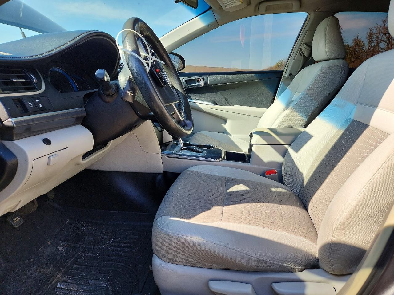 2014 Toyota Camry Hybrid Le - Фото 7