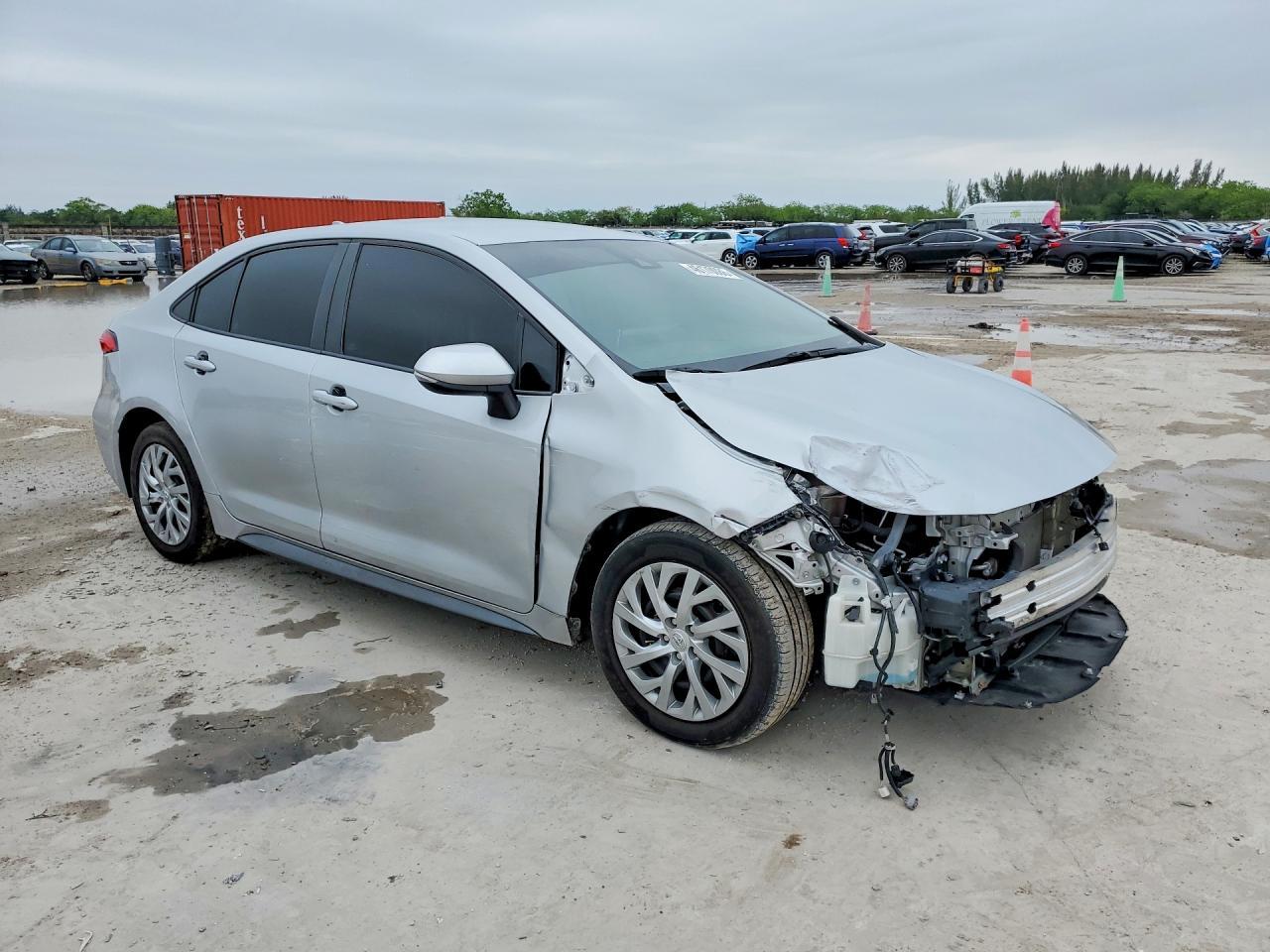 2020 Toyota Corolla Se - Фото 4