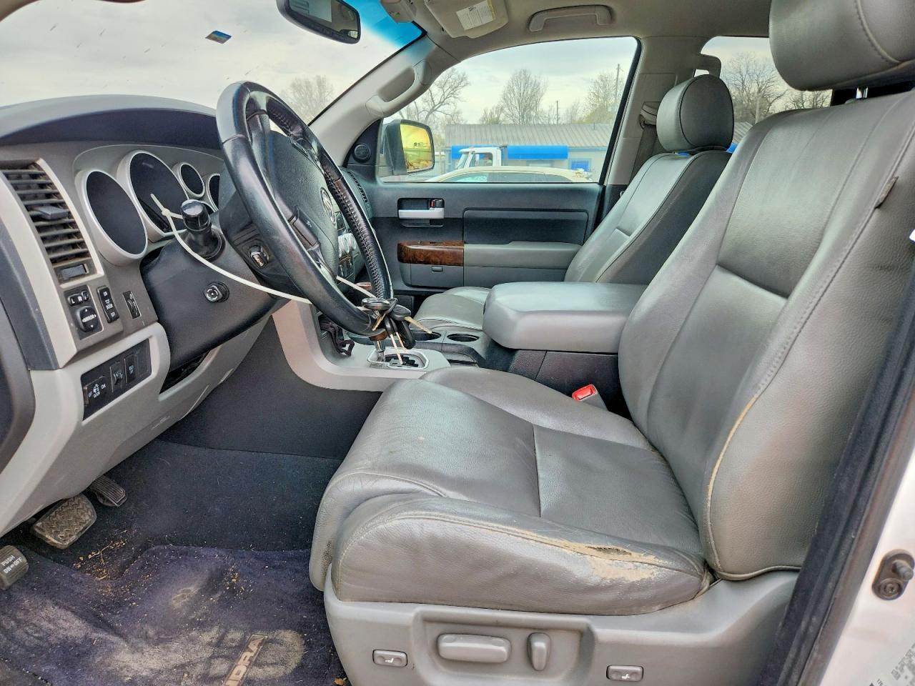 2013 Toyota Tundra Limited - Image 7
