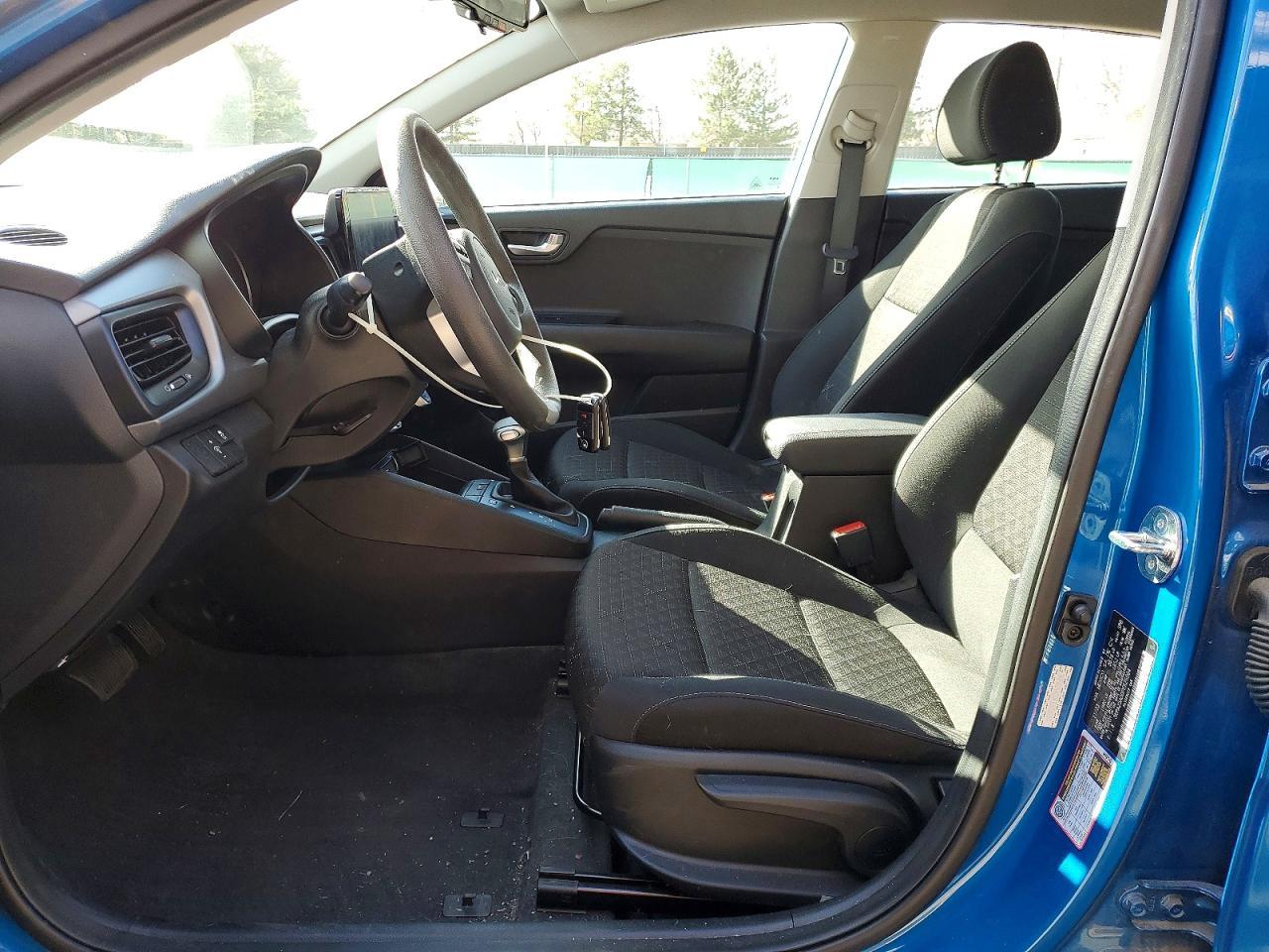 2023 Kia Rio 5-Door S - Фото 7