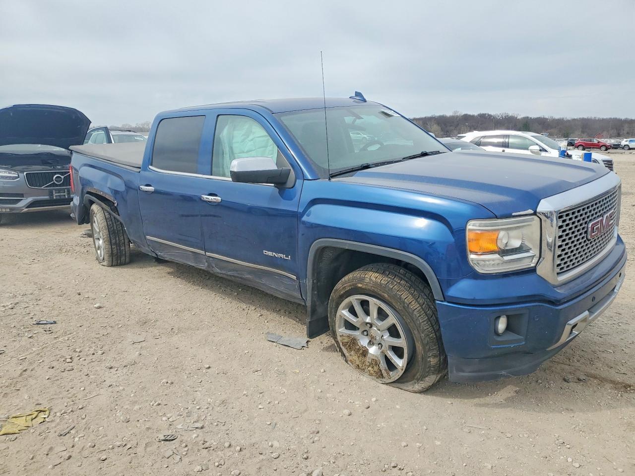 2015 GMC Sierra K1500 Denali - Image 4