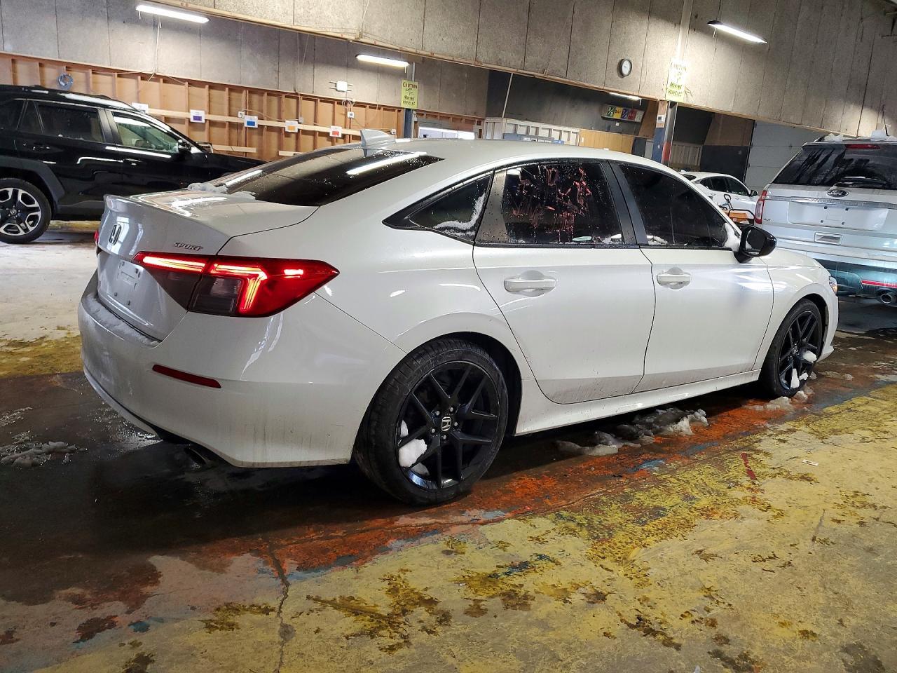 2022 Honda Civic Sport - Фото 3