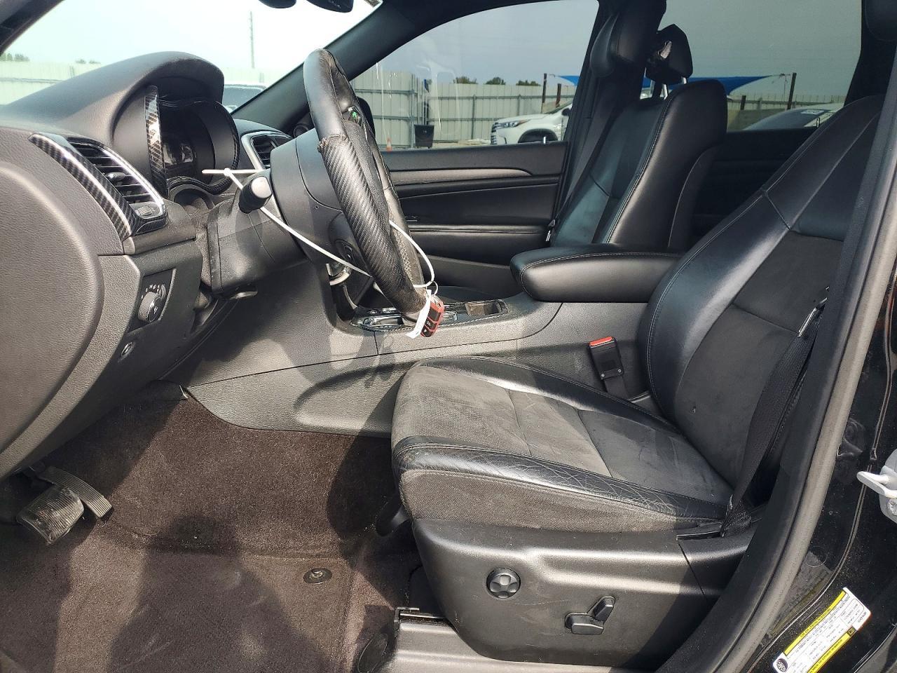 2018 Jeep Grand Cherokee Laredo - Image 7