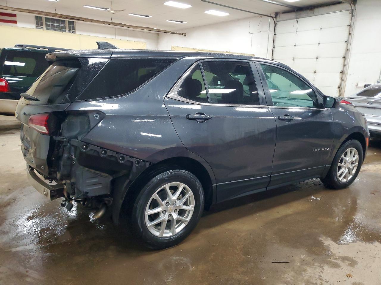 2022 Chevrolet Equinox Lt - Фото 3