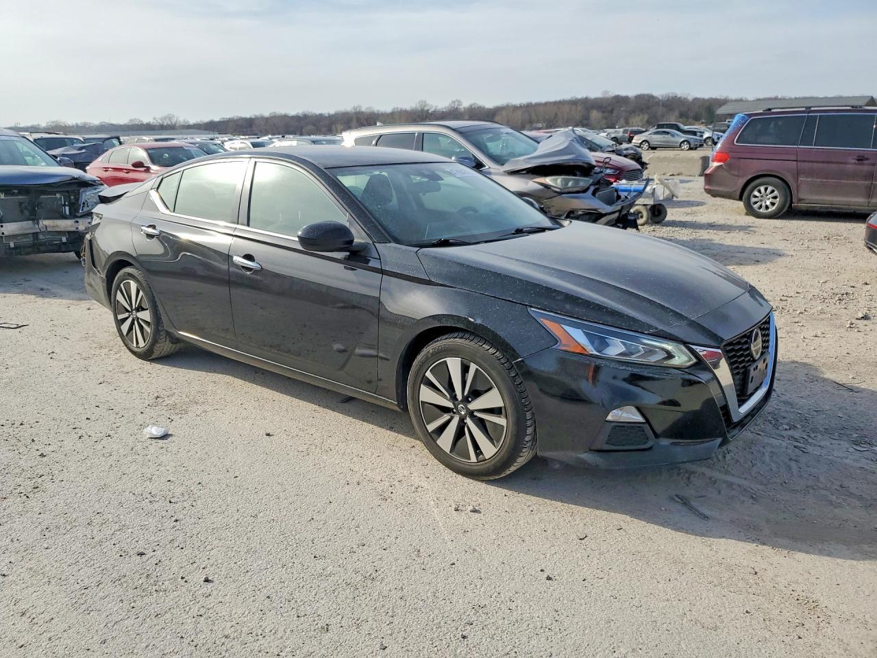 2021 Nissan Altima 2.5 Sv - Фото 4
