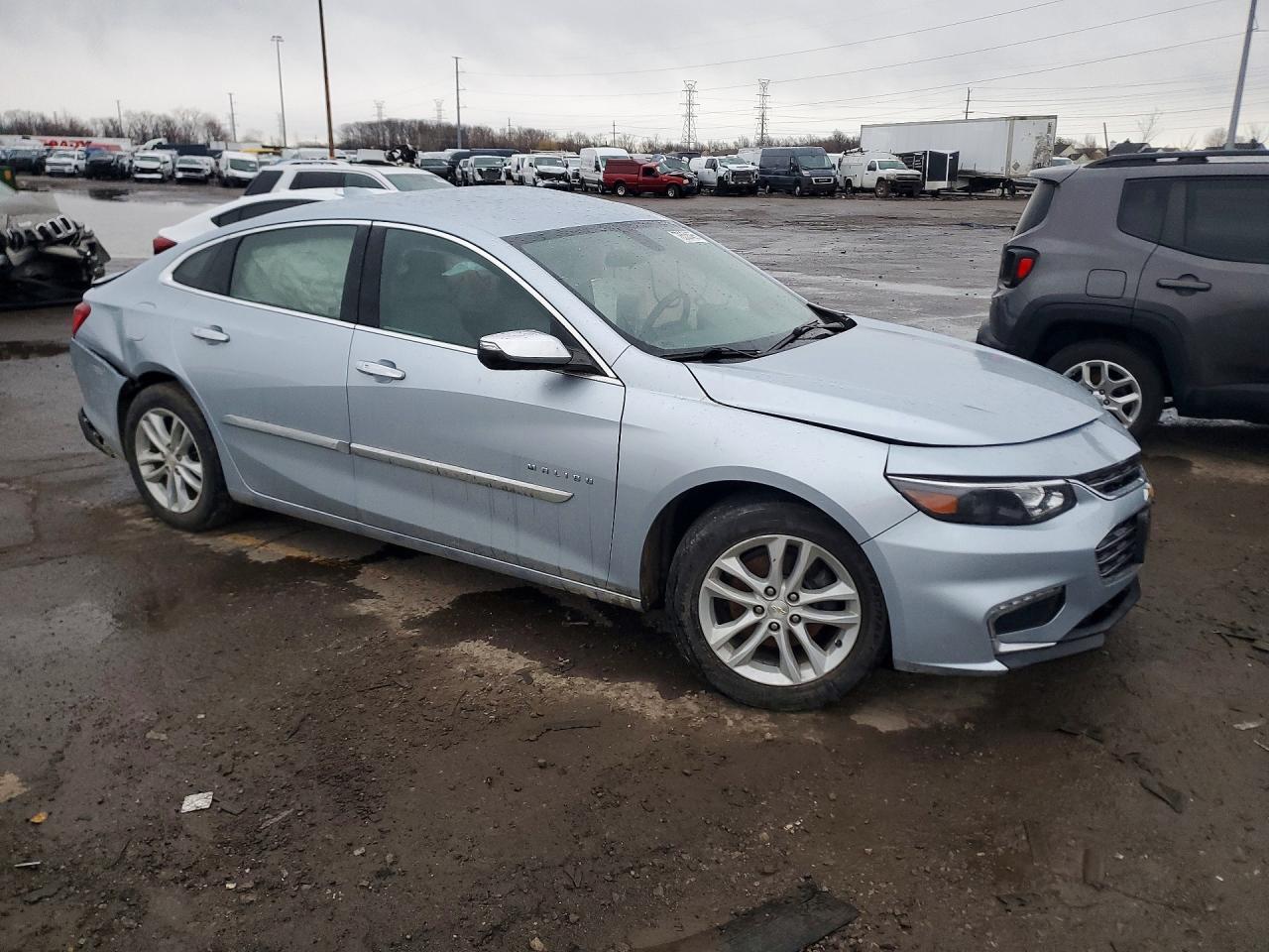 2018 Chevrolet Malibu Lt - Image 4