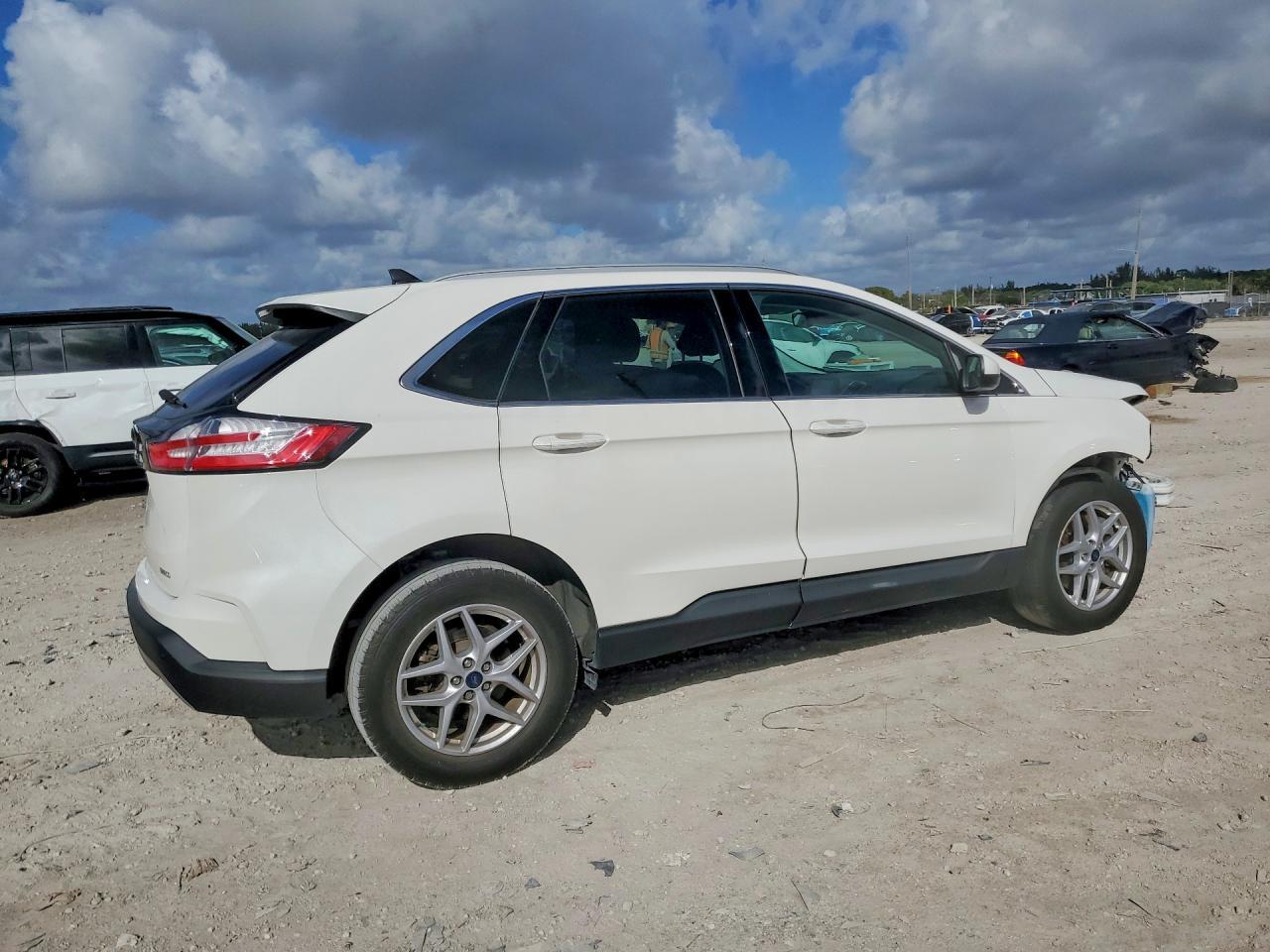 2021 Ford Edge Sel - Фото 3
