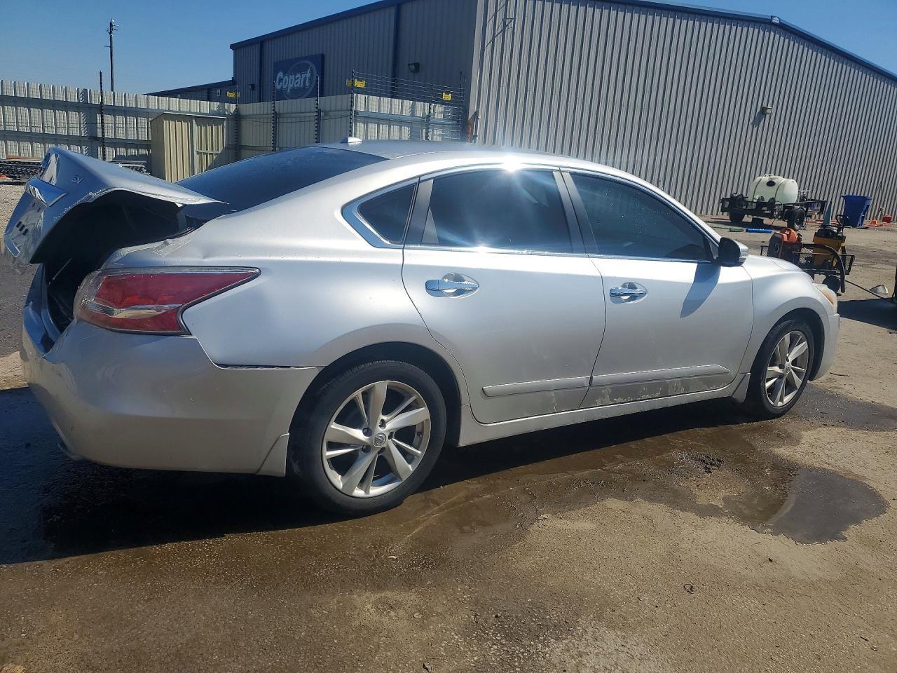 2015 Nissan Altima 2.5 Sv - Image 3