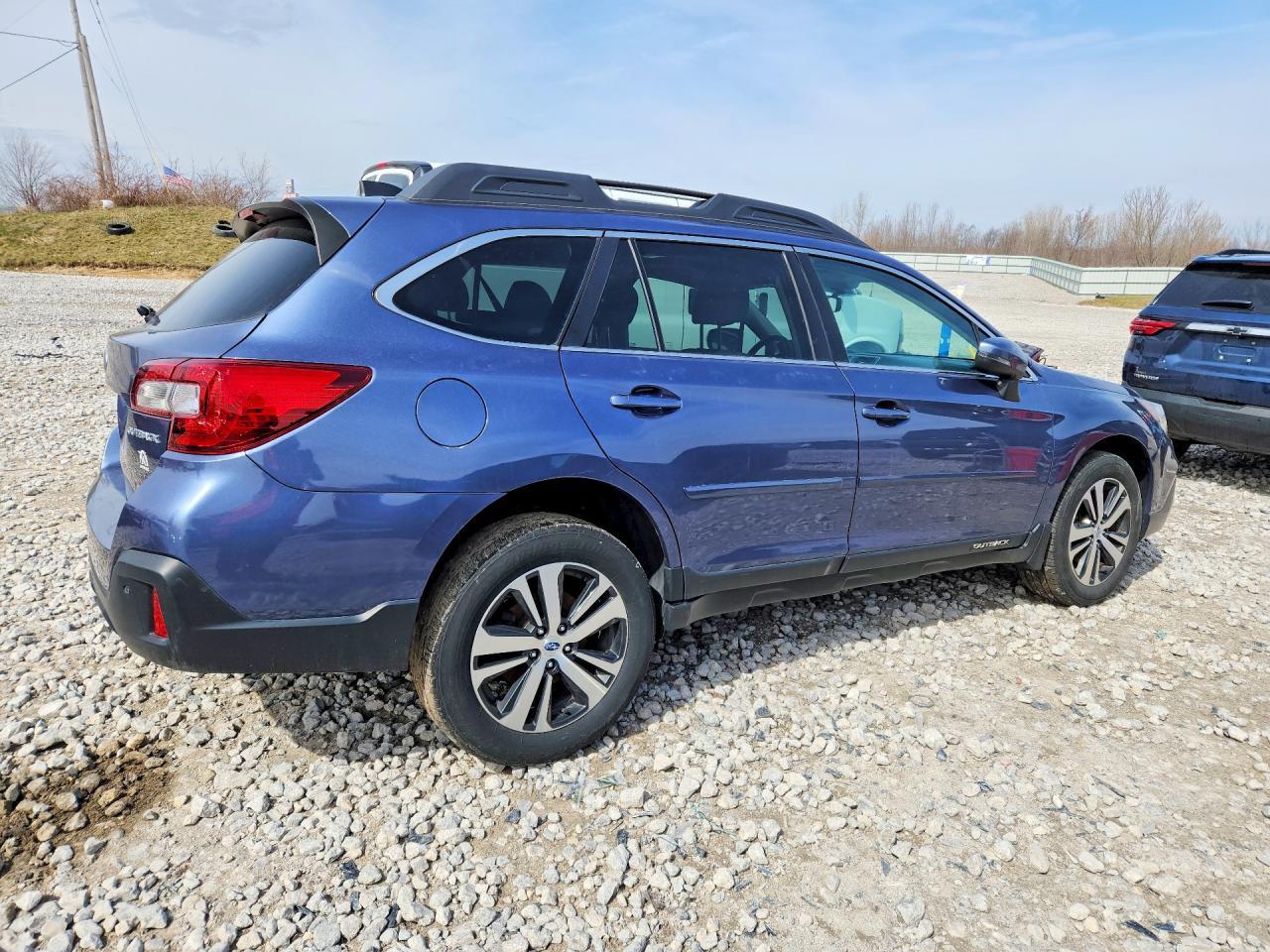 2018 Subaru Outback 2.5I Limited - Фото 3