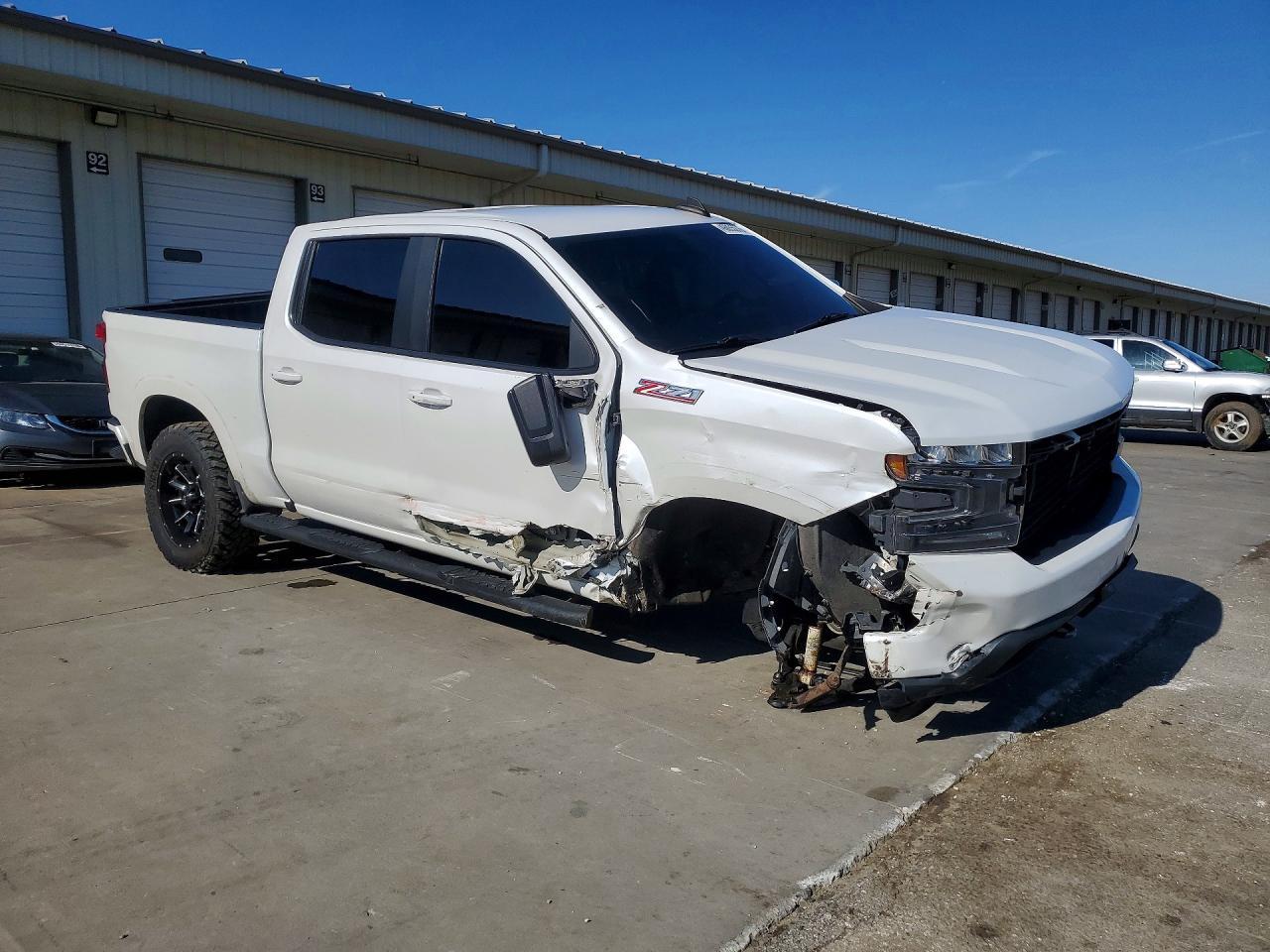 2019 Chevrolet Silverado K1500 Rst - Image 4