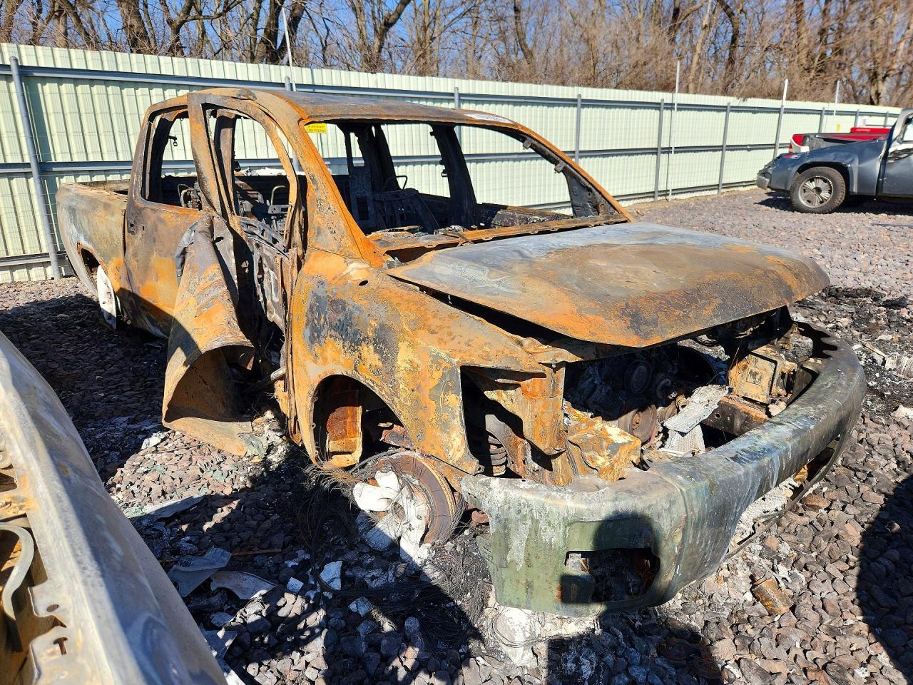 2008 Niss Titan Xe - Фото 4